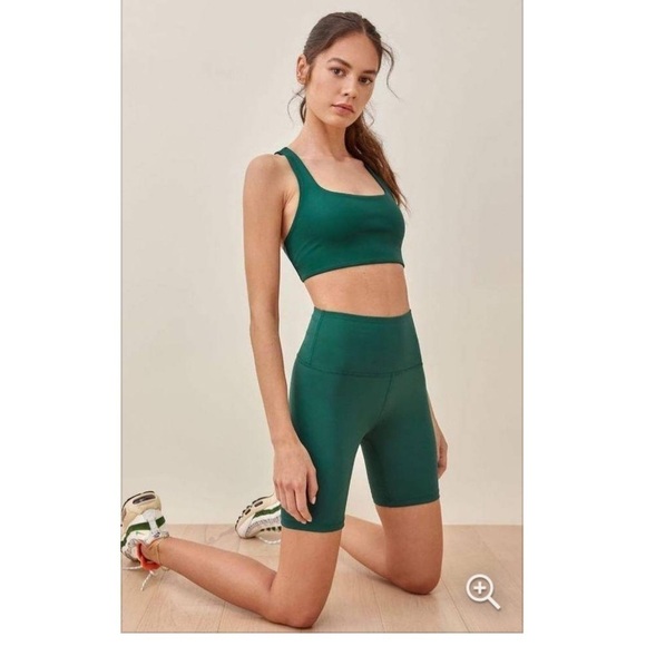 Reformation Pants - Reformation Ecomove High Rise 7" Bike Shorts